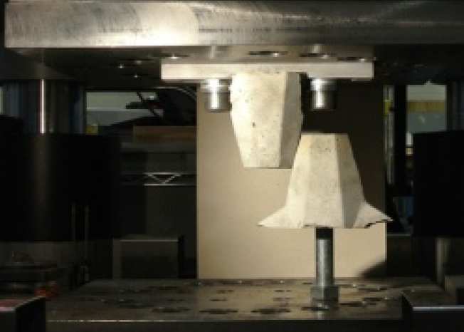 Compressive shear test setup