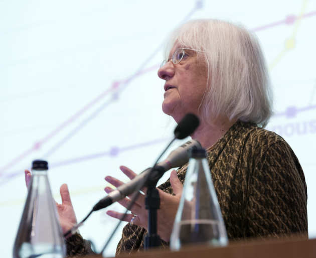 Professor Dame Valerie Beral delivers the 2013 Athena Swan lecture