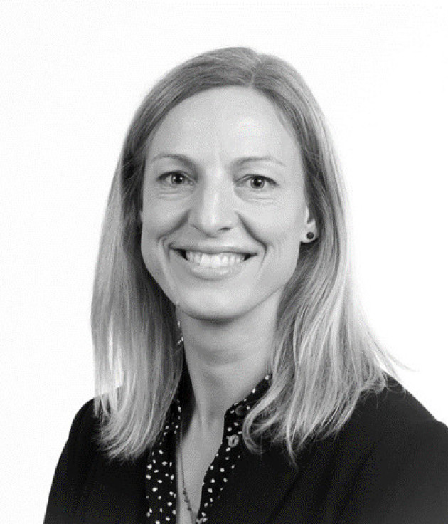 Headshot of woman smiling at camera